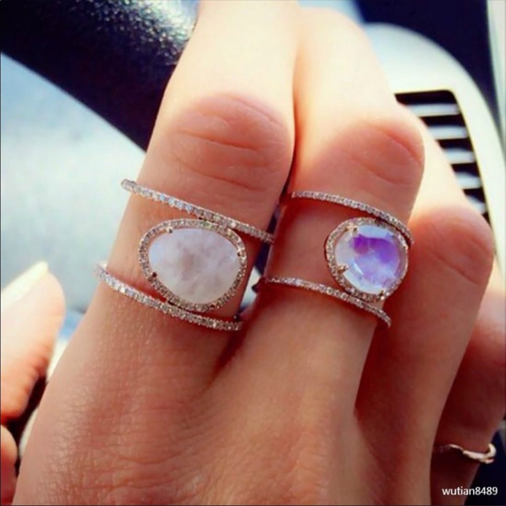 1 Moonstone fashion ring!! - Picture 1 of 5
